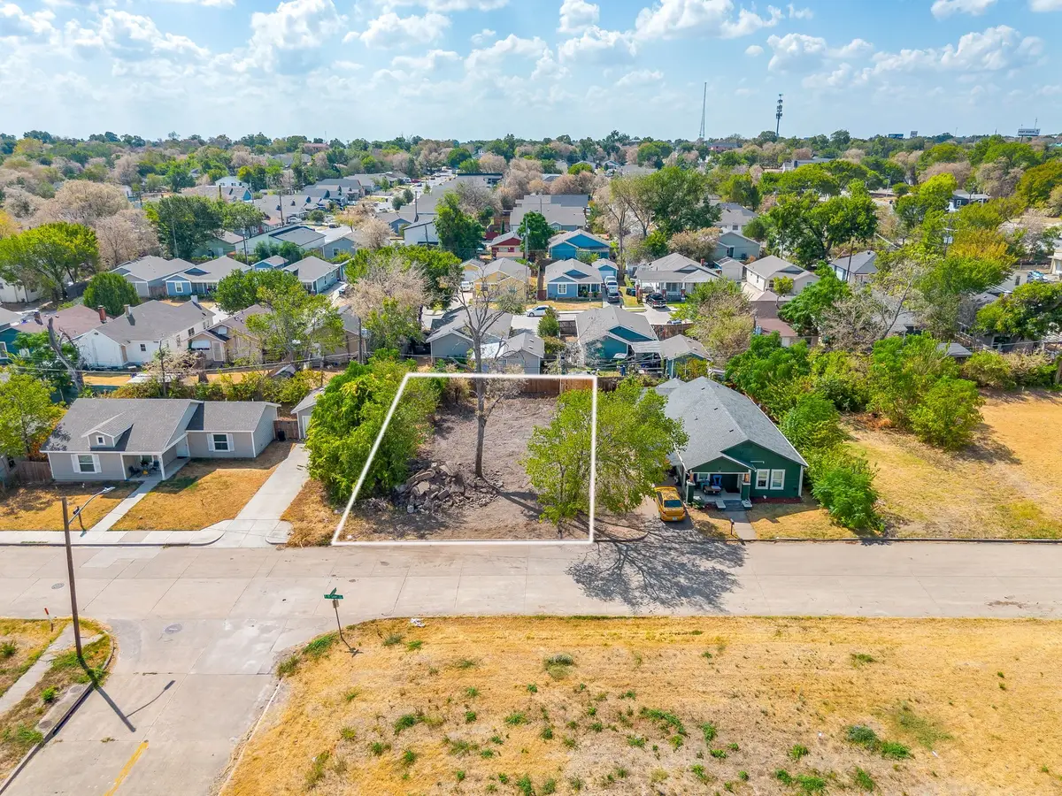922 E Oleander Street, Fort Worth, TX 76104 - #1