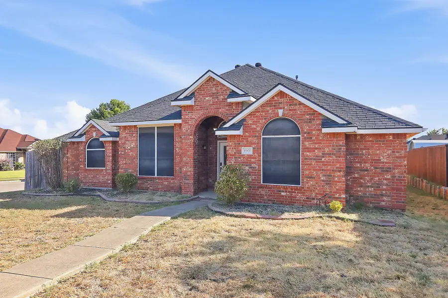 1901 Clifton Drive, Mesquite, TX 75149 - #2