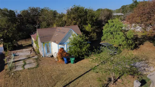 1205 Thompson Street, Bridgeport, TX 76426