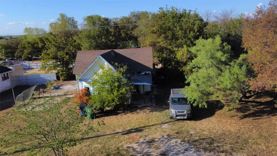 1205 Thompson Street, Bridgeport, TX 76426 - #2