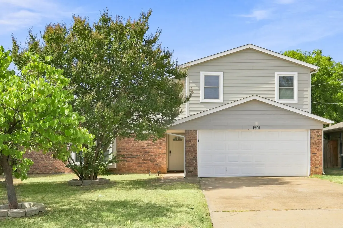 1901 Creek Wood Court, Irving, TX 75060 - #1