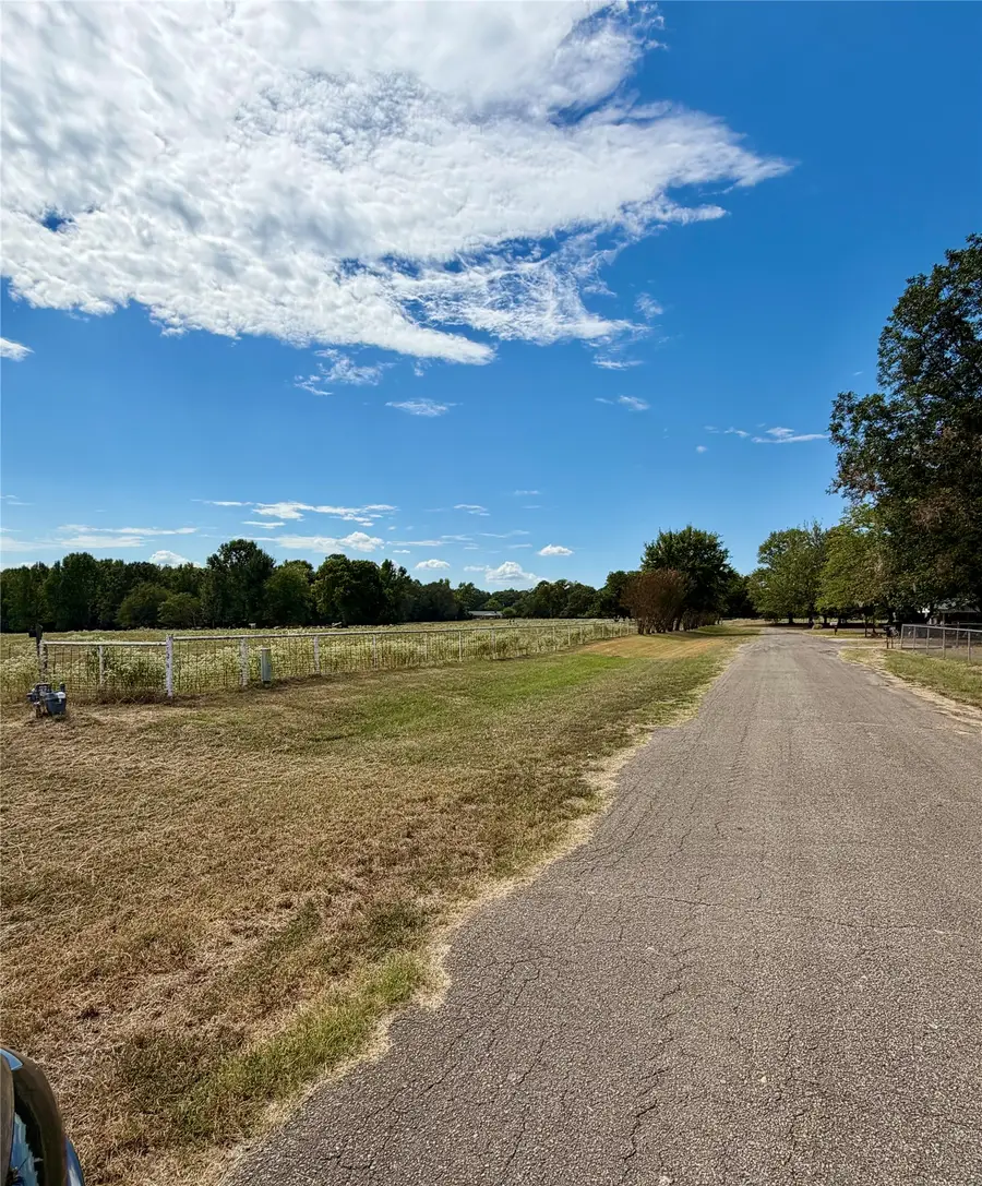 145 Lakeview Street, Avery, TX 75554 - #3
