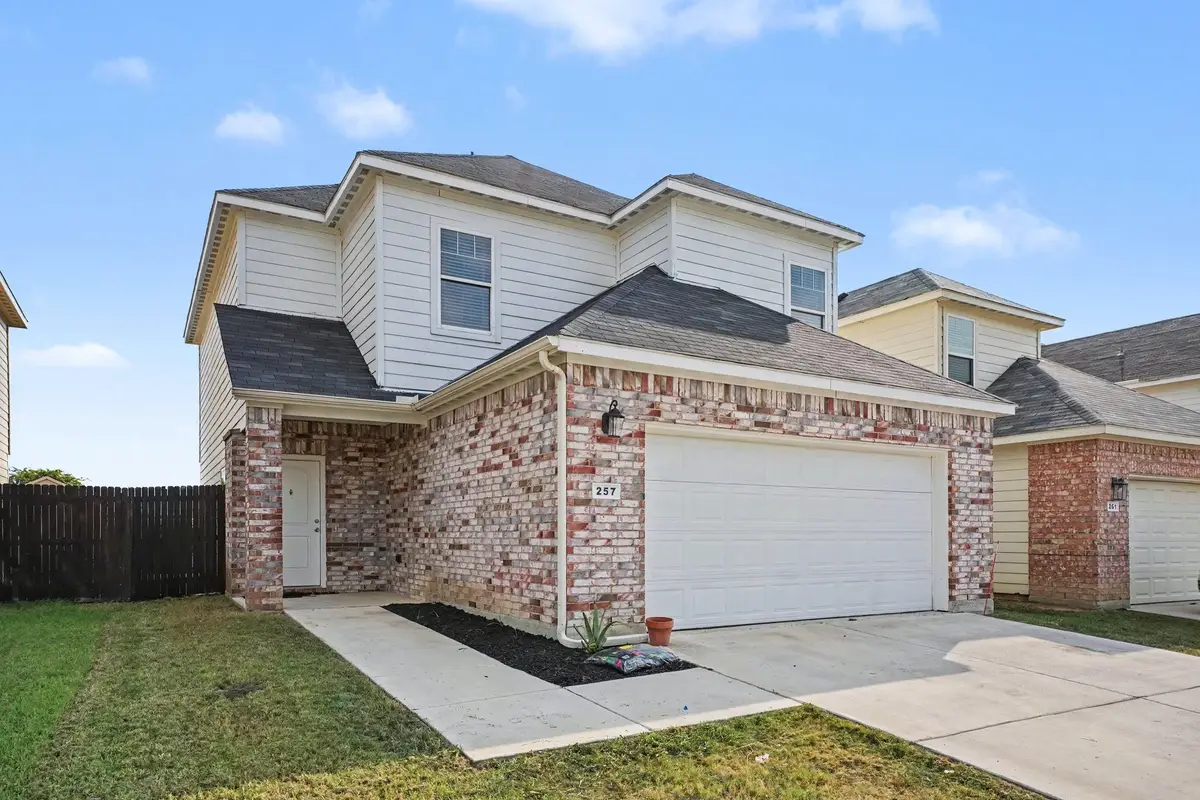 257 Michelle Drive, Grand Prairie, TX 75051 - #1