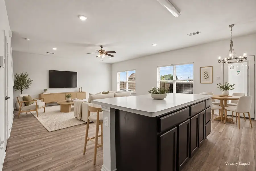 257 Michelle Drive, Grand Prairie, TX 75051 - #2