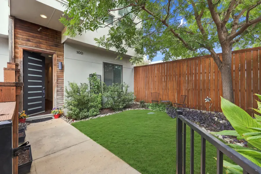 3816 Roseland Avenue #D300, Dallas, TX 75204 - #3