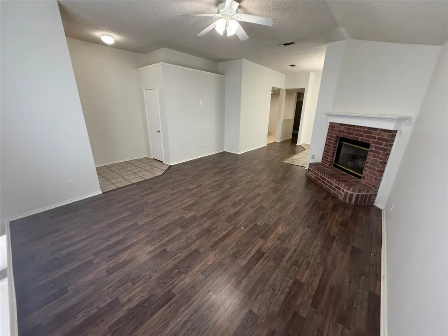 1142 Margie Street, Burleson, TX 76028 - #3