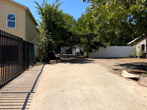 420 Sunset Lane, Fort Worth, TX 76114