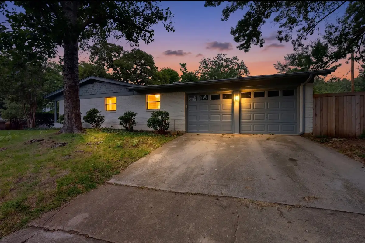 341 Arcadia Street, Hurst, TX 76053 - #1