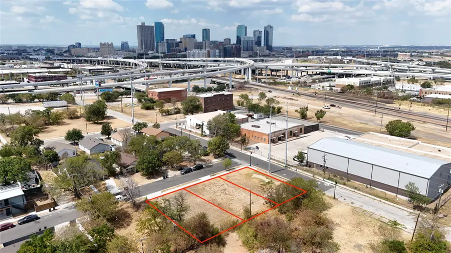 207 S Williams Street, Fort Worth, TX 76104 - #2