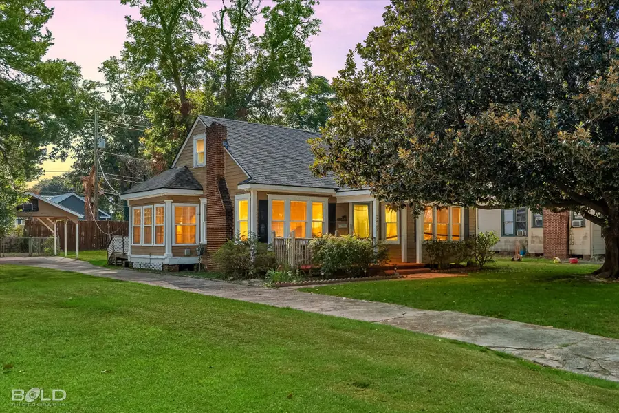 3427 Broadmoor Boulevard, Shreveport, LA 71105 - #2