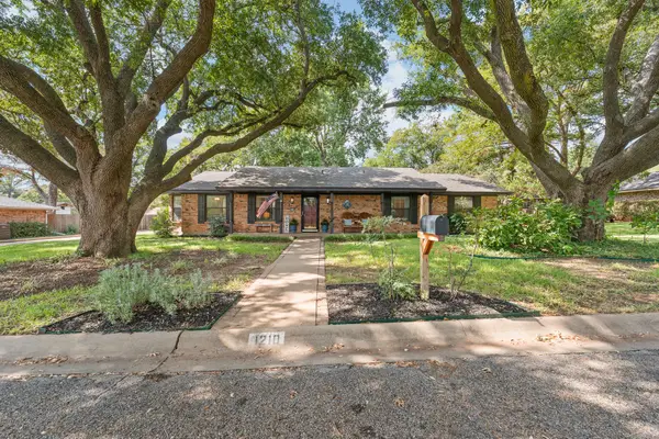 1210 Glenhaven Drive, Cleburne, TX 76033