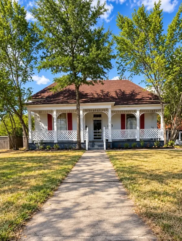 106 Whitworth Street, Sulphur Springs, TX 75482