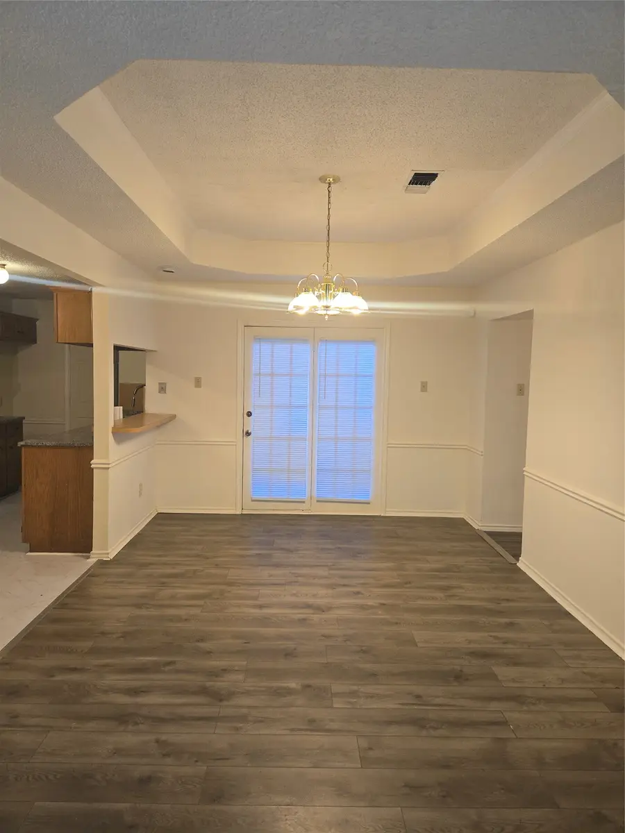 108 Tara Circle, Lancaster, TX 75146 - #2