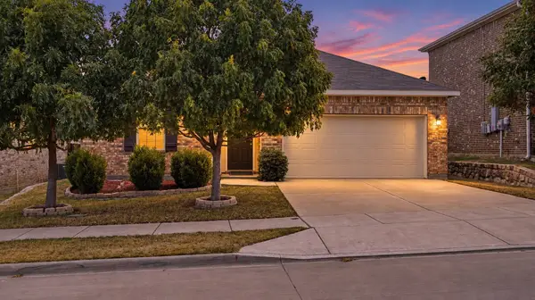 5401 Stone Meadow Lane, Fort Worth, TX 76179