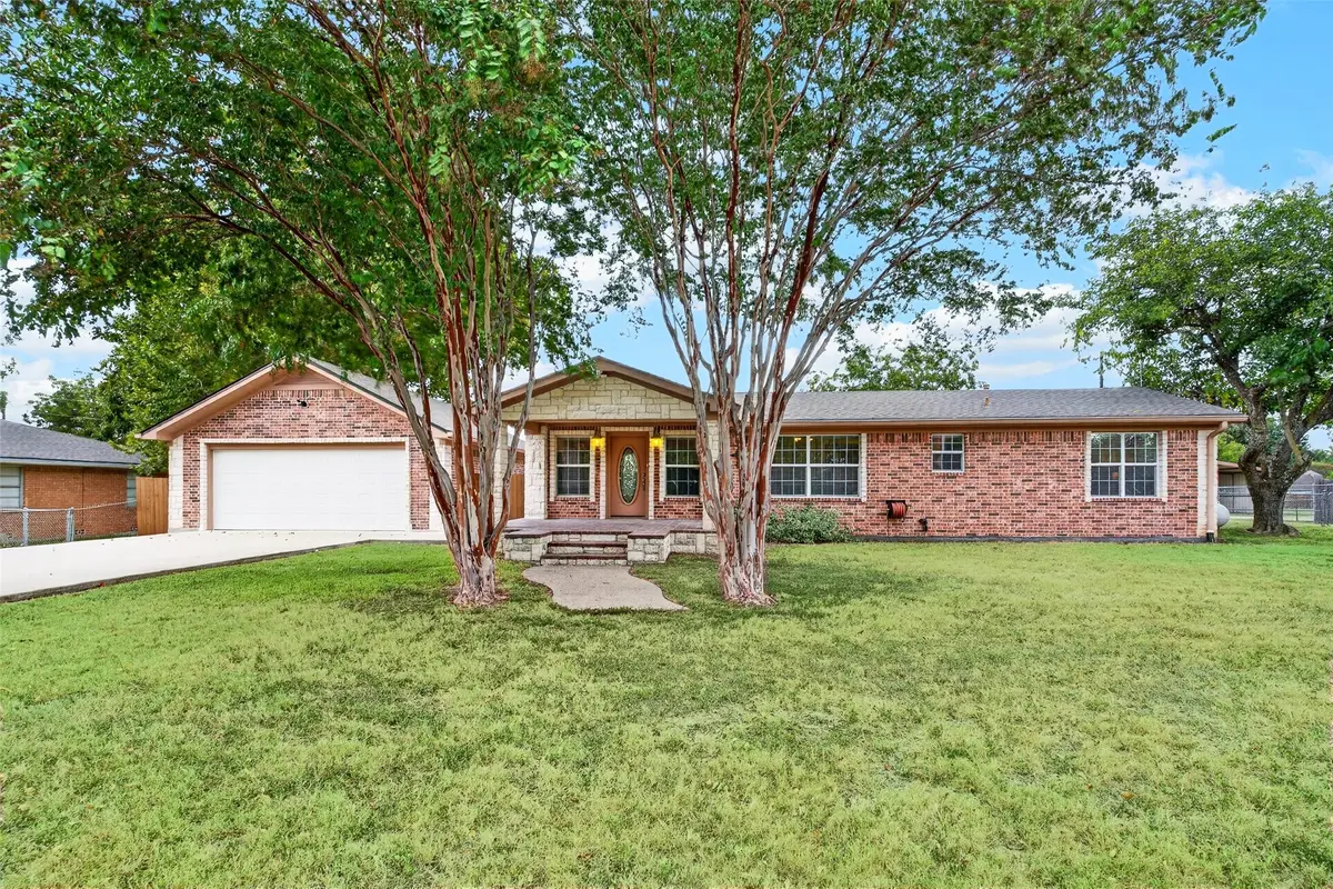 590 Bosque Lane, McGregor, TX 76657 - #1