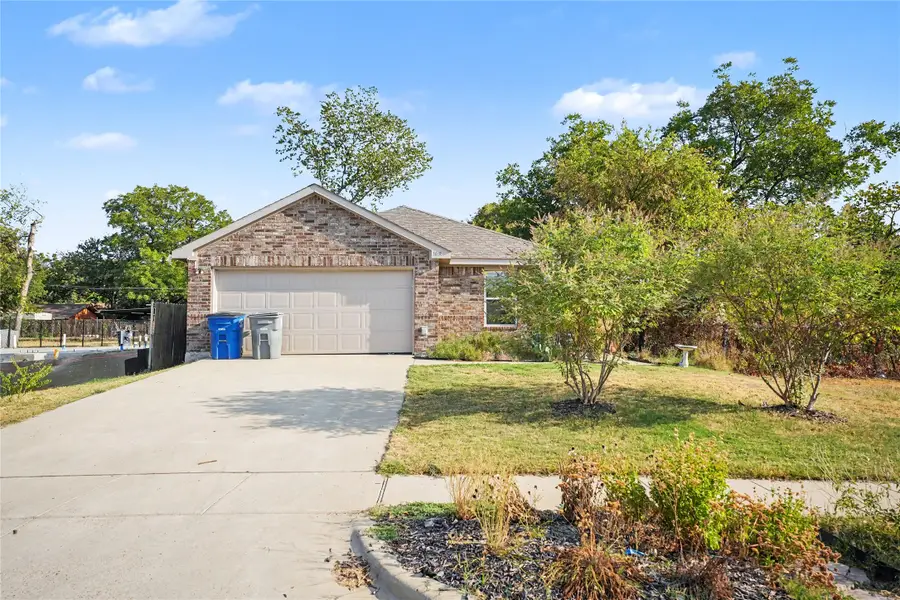 1634 E Missouri Avenue, Dallas, TX 75216 - #2