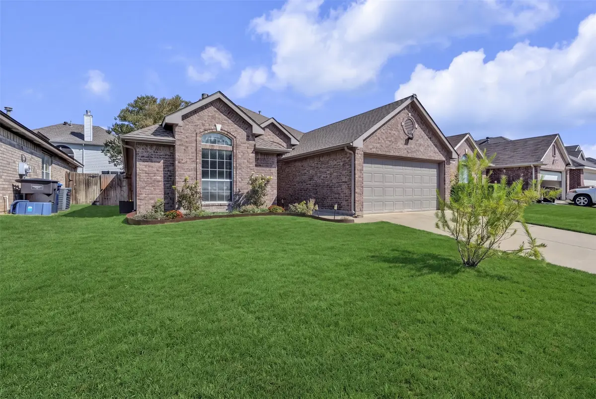 4533 Summerbrook Circle, Fort Worth, TX 76137 - #1