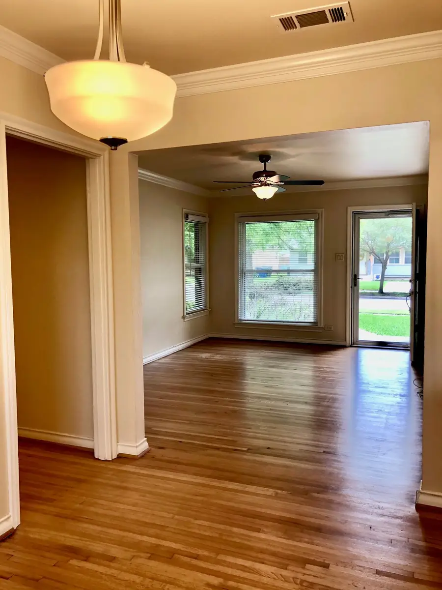 3719 Manana Drive, Dallas, TX 75220 - #3