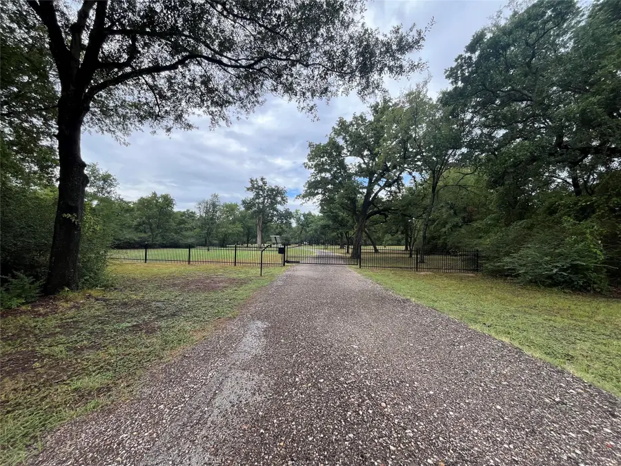 1747 W Highway 84, Mexia, TX 76667 - #2