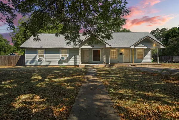 925 E Walnut Street, Hillsboro, TX 76645