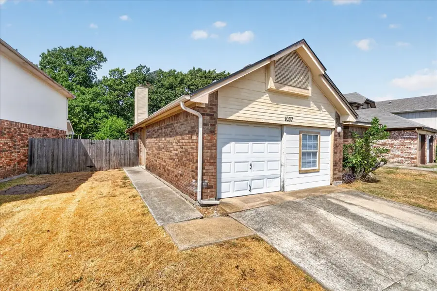 1037 Garden Trail, Mesquite, TX 75149 - #3