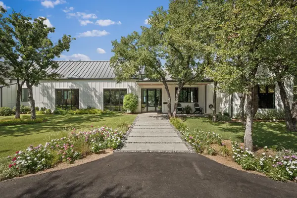 111 Fawn Trail Circle, Graham, TX 76450