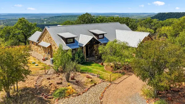550 Post Oak Road, Gordon, TX 76453