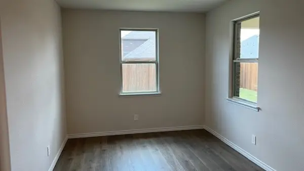 4809 Silver Vein Avenue, Aubrey, TX 76227