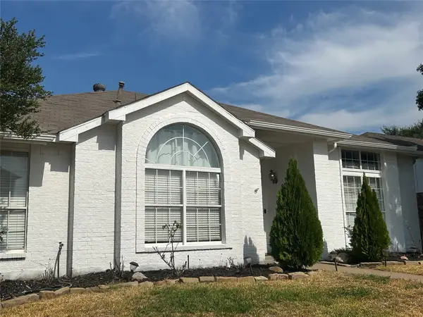2722 Kingsbury Drive, Garland, TX 75040