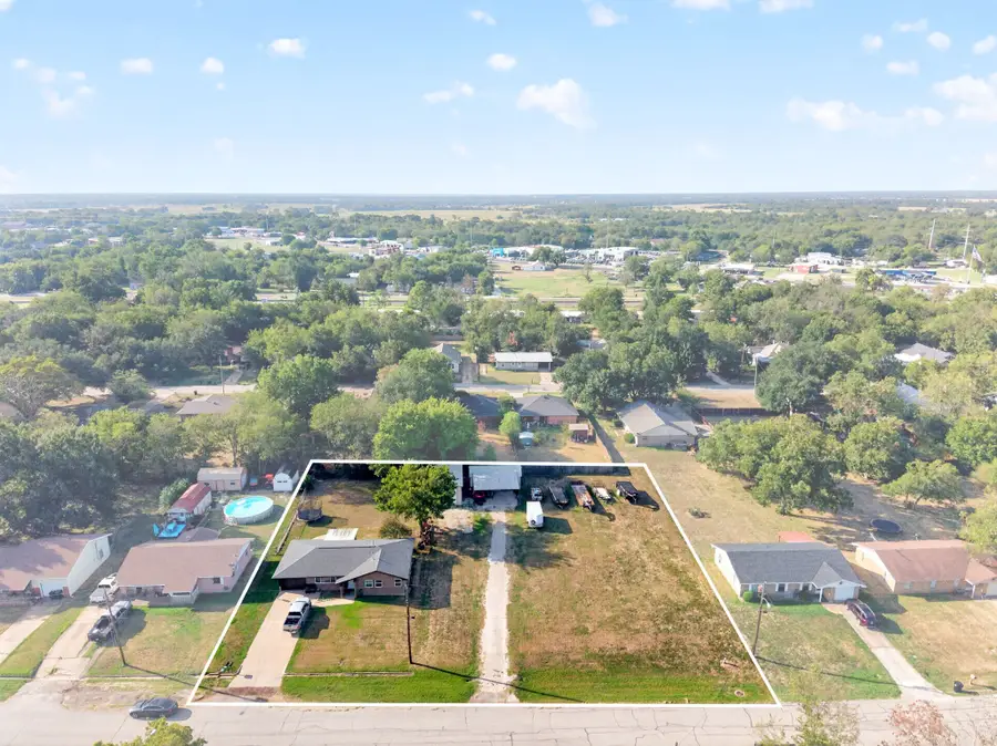 708 E High Street, Wills Point, TX 75169 - #2