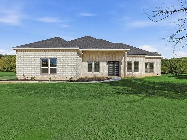 2304 Candlestick Drive, Granbury, TX 76049 - #1