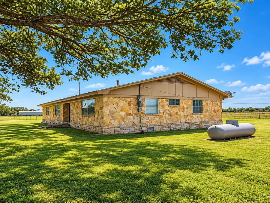 23339 Farm Road 79, Sumner, TX 75486 - #2