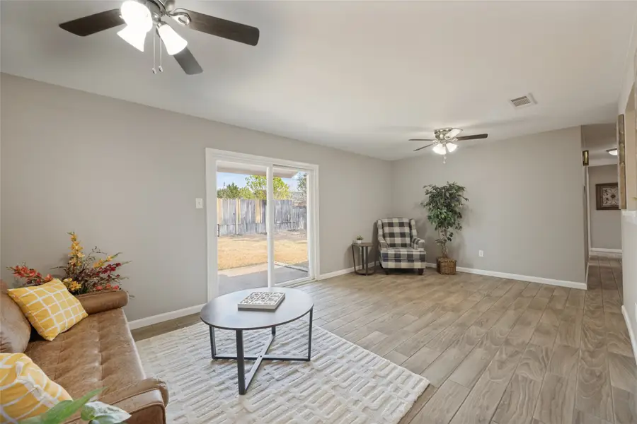 5909 Kary Lynn Drive S, Watauga, TX 76148 - #3