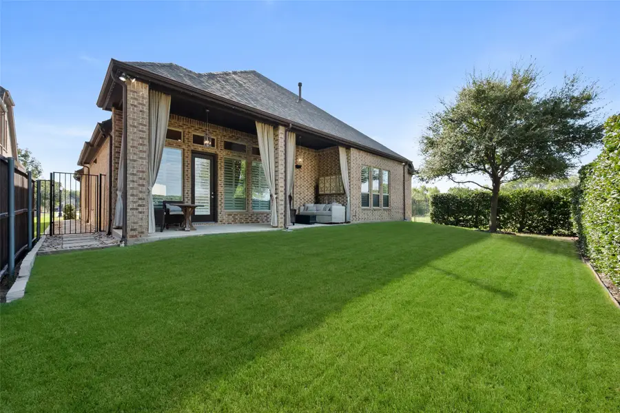 5604 Heron Drive W, Colleyville, TX 76034 - #2