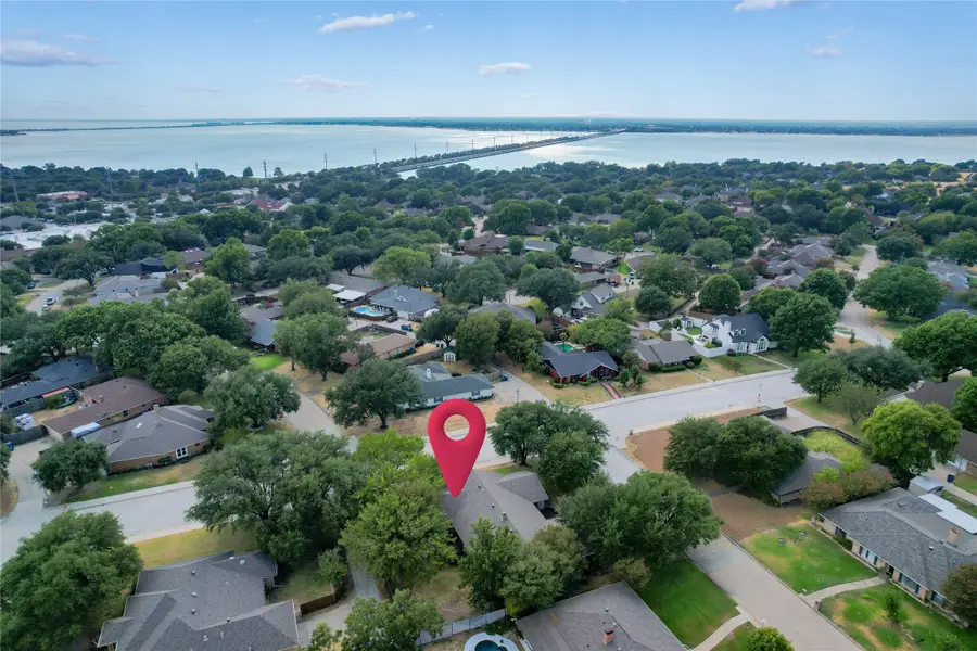 402 Coachlight Trail, Rockwall, TX 75087 - #2