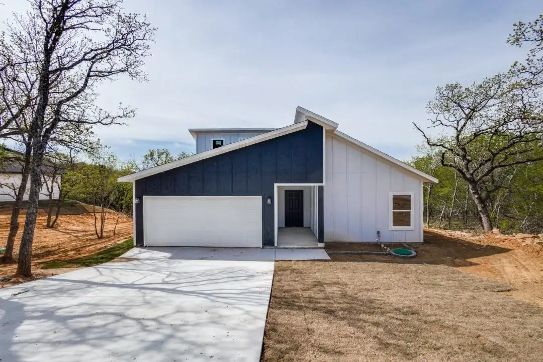 267 Jim Walter Drive, Runaway Bay, TX 76426 - #1