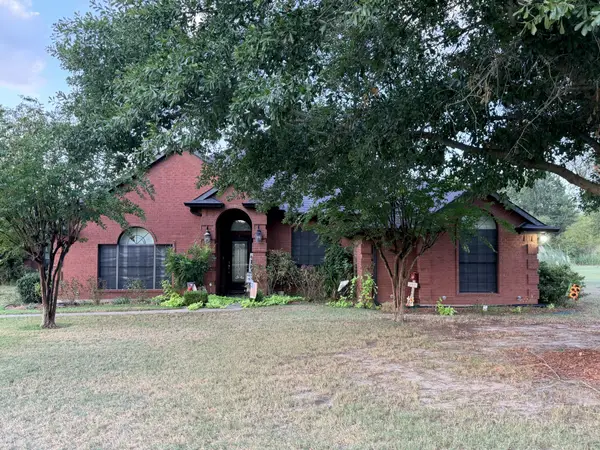 313 An County Road #2145, Palestine, TX 75801