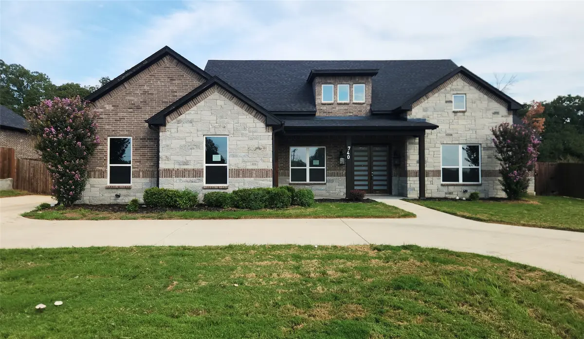 740 Arledge Street, Azle, TX 76020 - #1
