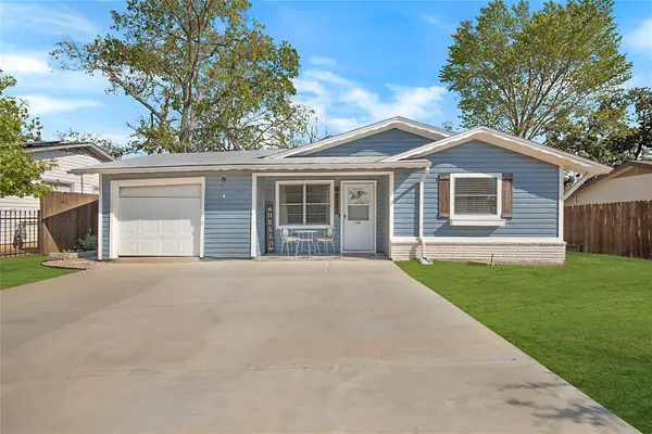 7241 Van Natta Lane, Fort Worth, TX 76112