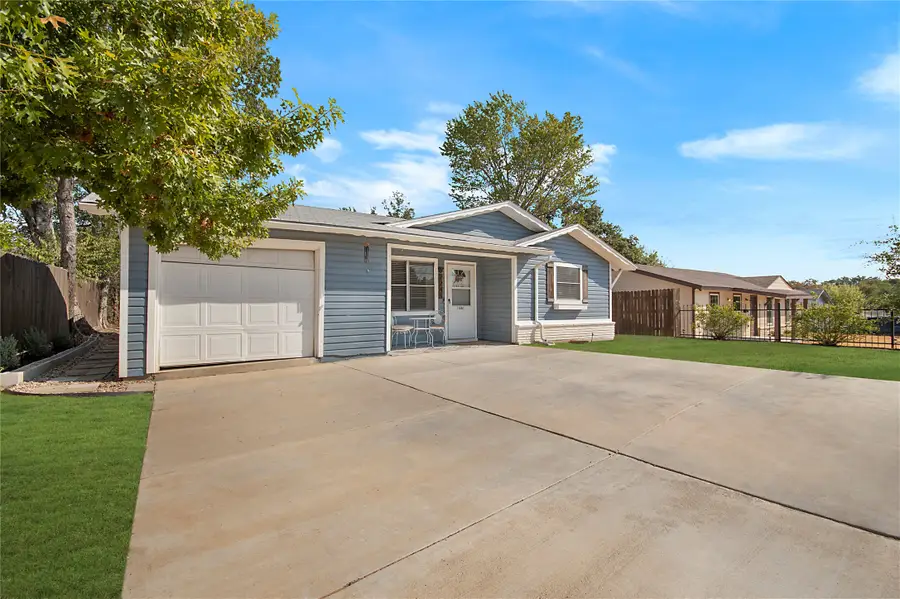 7241 Van Natta Lane, Fort Worth, TX 76112 - #2