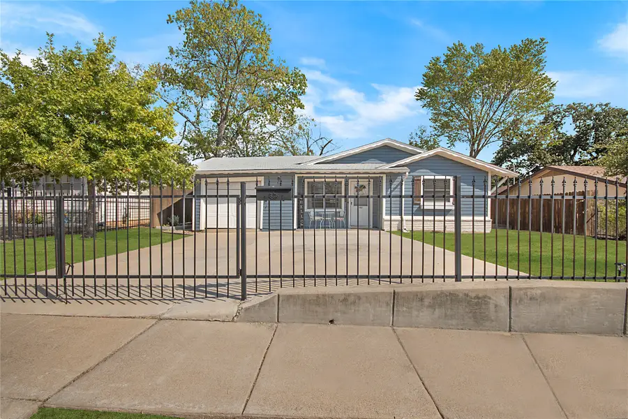 7241 Van Natta Lane, Fort Worth, TX 76112 - #3