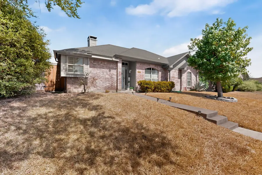 1517 Wesley Drive, Mesquite, TX 75149 - #2