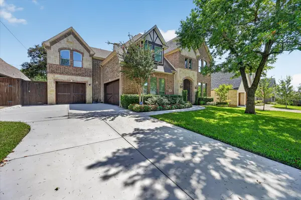 9432 Thornberry Lane, Dallas, TX 75220