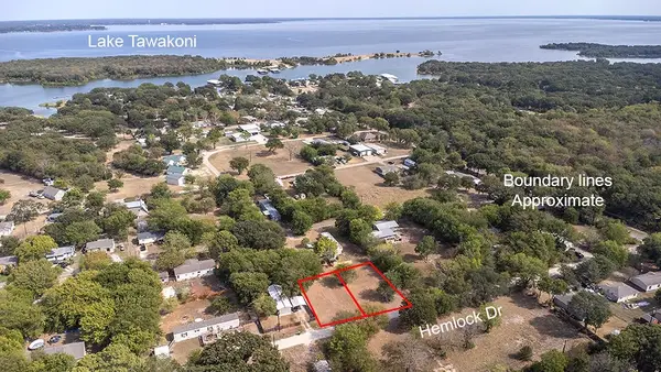 1012 Hemlock Drive, West Tawakoni, TX 75474