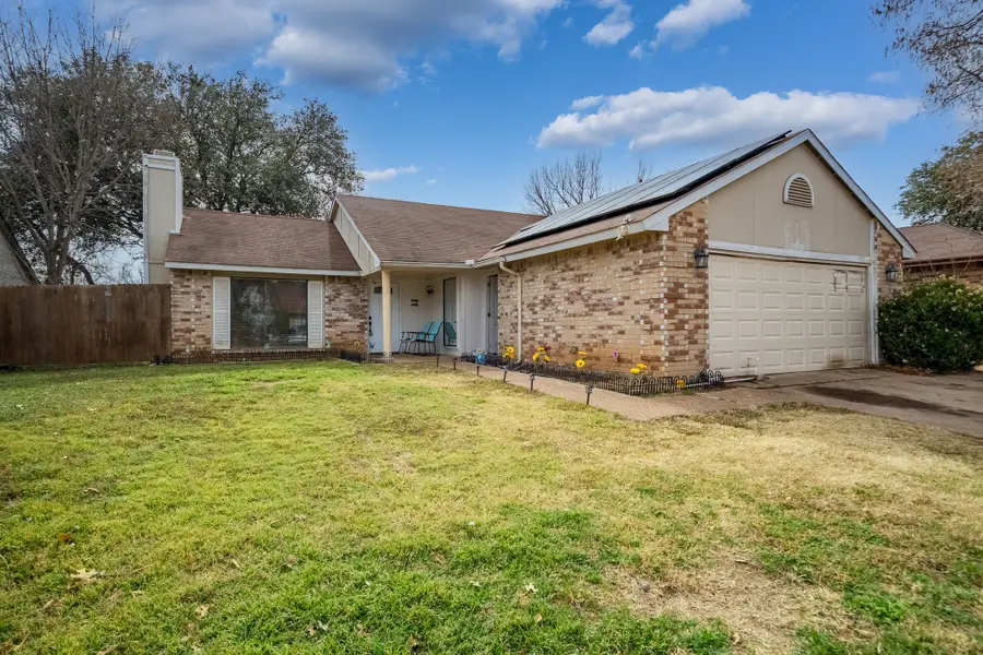 3005 Woodlarkk Drive, Fort Worth, TX 76123 - #2
