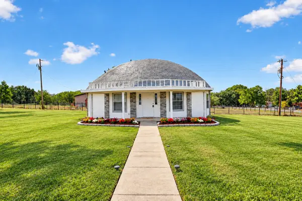 9530 Johns Road, Alvarado, TX 76009