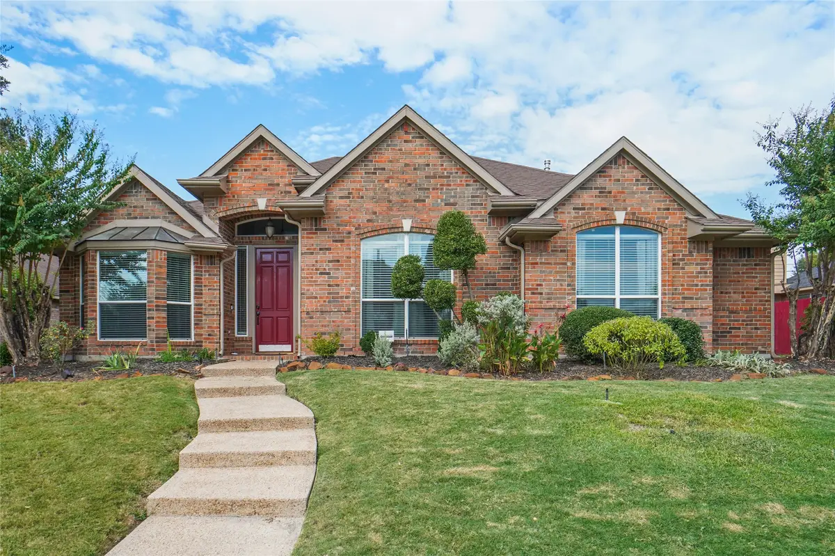 1828 Lacey Oak Lane, Keller, TX 76248 - #1