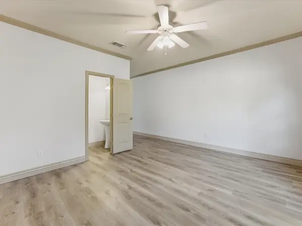 1530 Aldra Drive, Fort Worth, TX 76120
