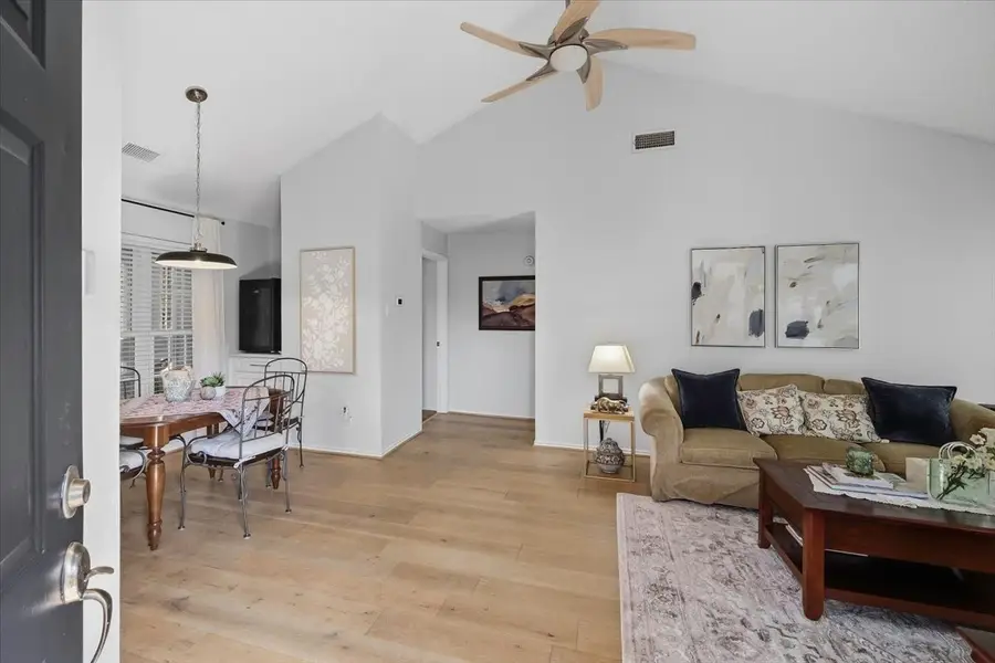 264 Jefferson Parkway, Fort Worth, TX 76107 - #3