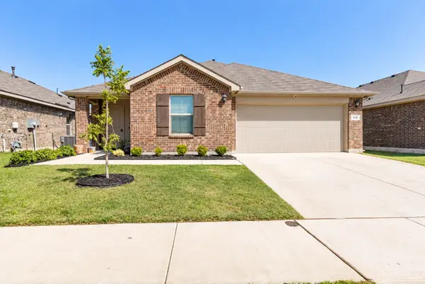 616 Sand Point Drive, Fort Worth, TX 76131